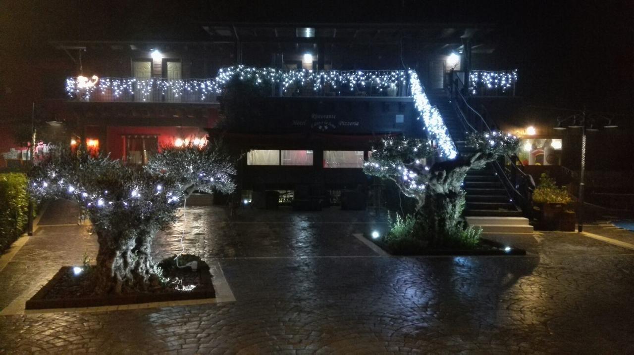 Hotel Il Dito E La Luna Ripa Teatina Eksteriør bilde